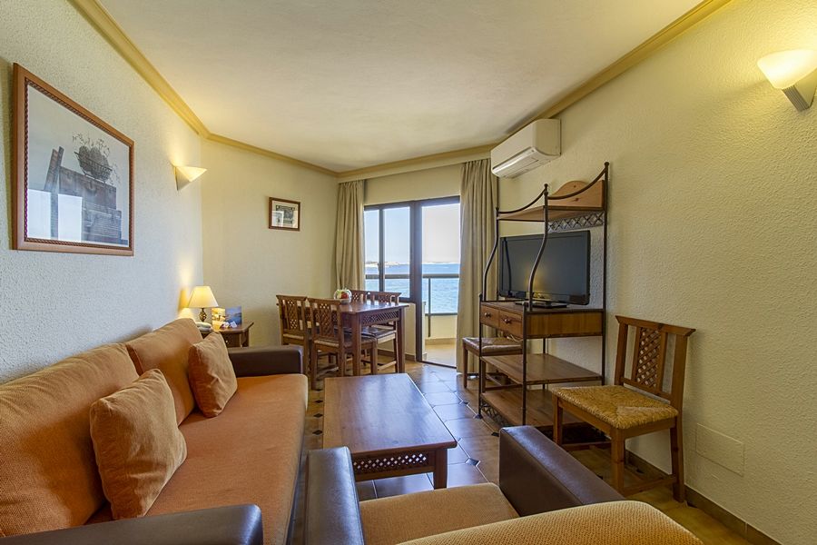 Marina Palace By Intercorp Group Aparthotel Sant Antoni de Portmany